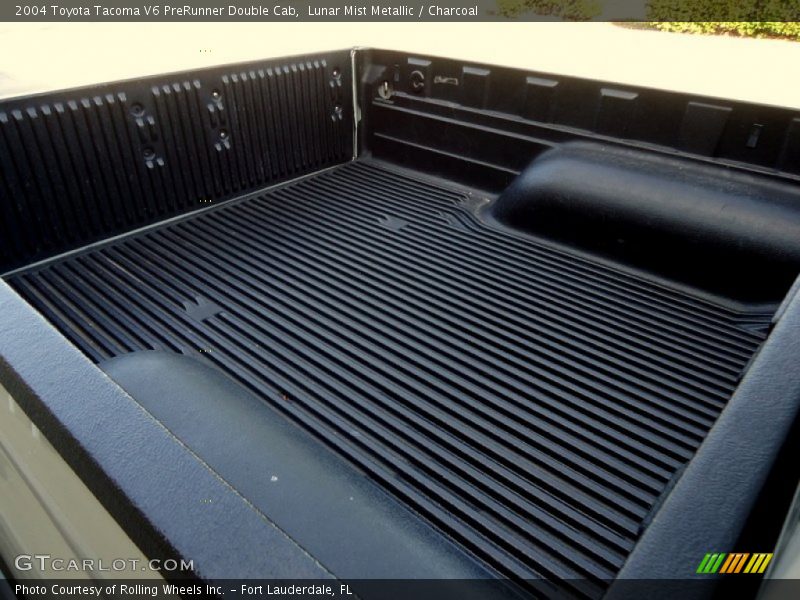 Lunar Mist Metallic / Charcoal 2004 Toyota Tacoma V6 PreRunner Double Cab