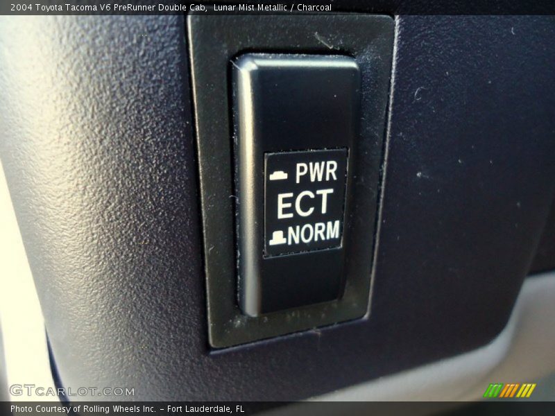 Lunar Mist Metallic / Charcoal 2004 Toyota Tacoma V6 PreRunner Double Cab