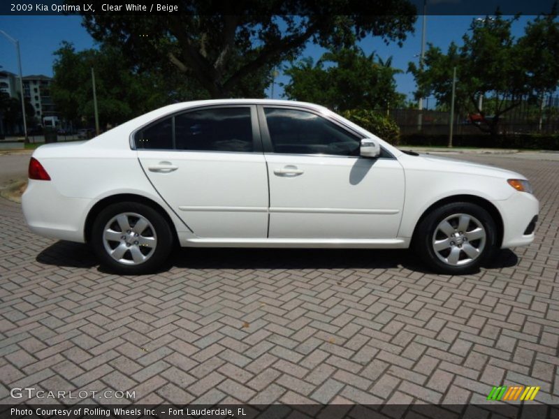 Clear White / Beige 2009 Kia Optima LX