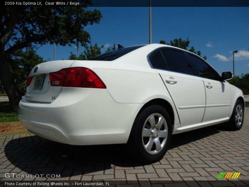 Clear White / Beige 2009 Kia Optima LX