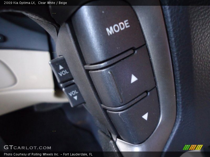 Clear White / Beige 2009 Kia Optima LX