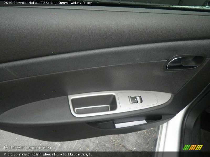 Summit White / Ebony 2010 Chevrolet Malibu LTZ Sedan