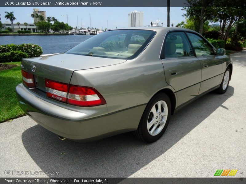 Antique Sage Pearl / Ivory 2000 Lexus ES 300 Sedan