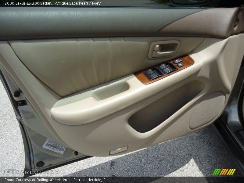 Antique Sage Pearl / Ivory 2000 Lexus ES 300 Sedan