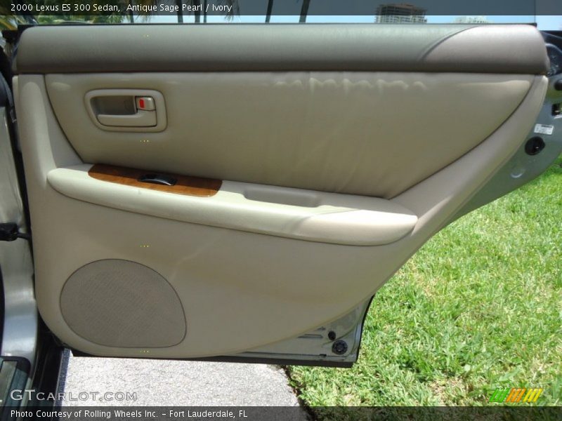 Antique Sage Pearl / Ivory 2000 Lexus ES 300 Sedan