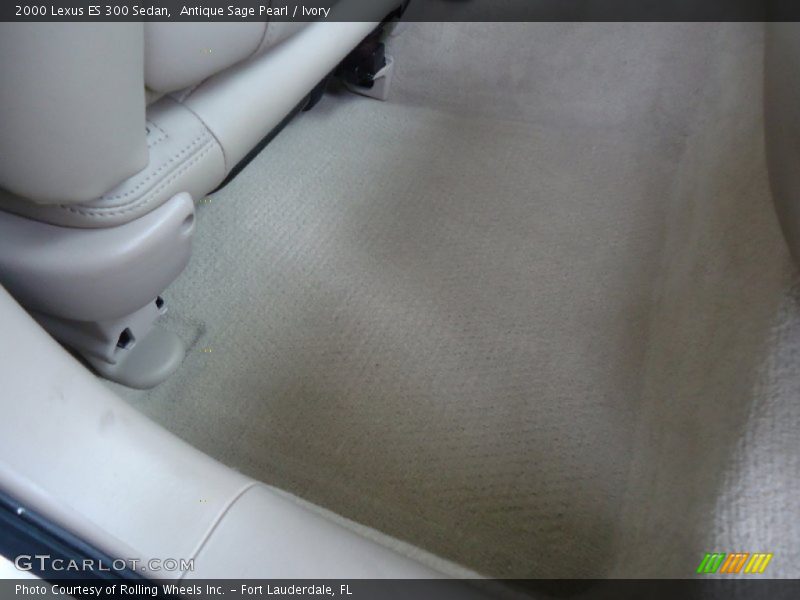 Antique Sage Pearl / Ivory 2000 Lexus ES 300 Sedan