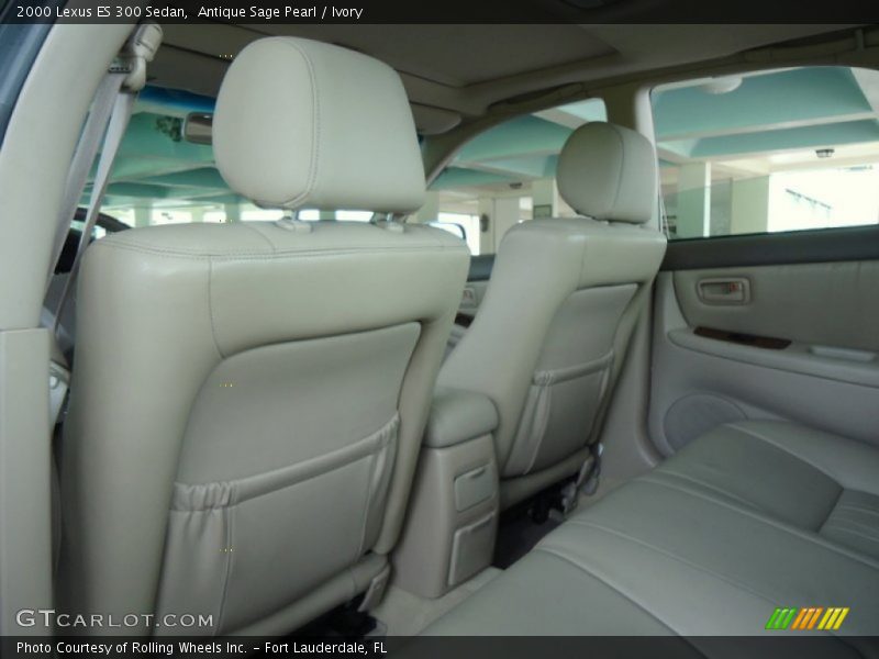 Antique Sage Pearl / Ivory 2000 Lexus ES 300 Sedan