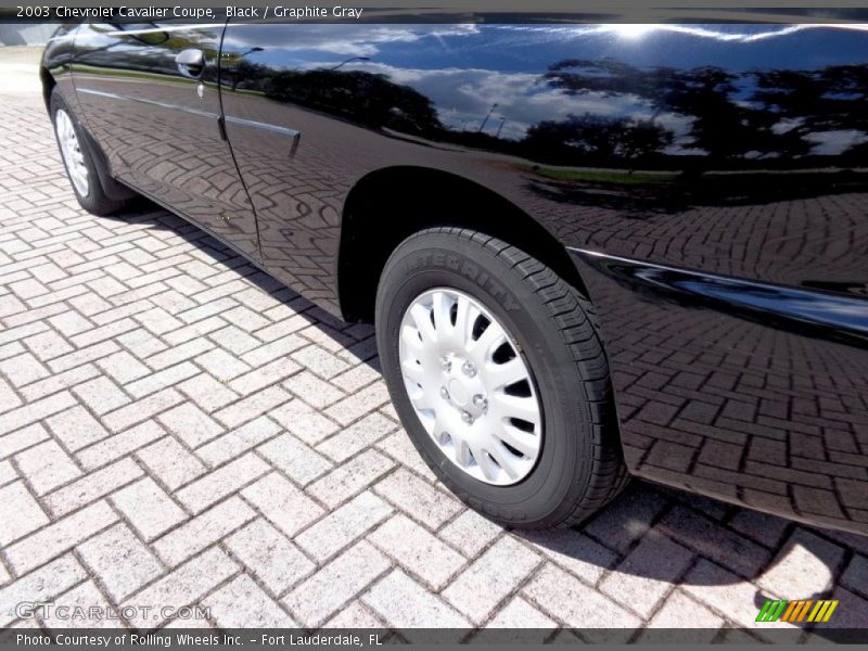 Black / Graphite Gray 2003 Chevrolet Cavalier Coupe