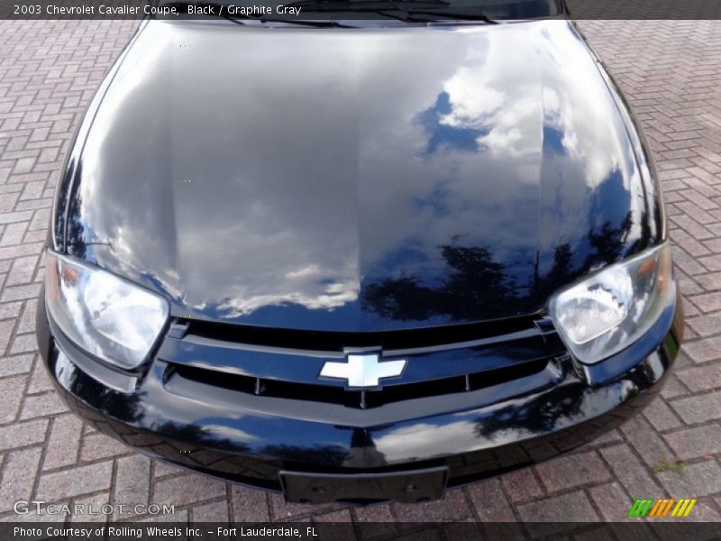 Black / Graphite Gray 2003 Chevrolet Cavalier Coupe