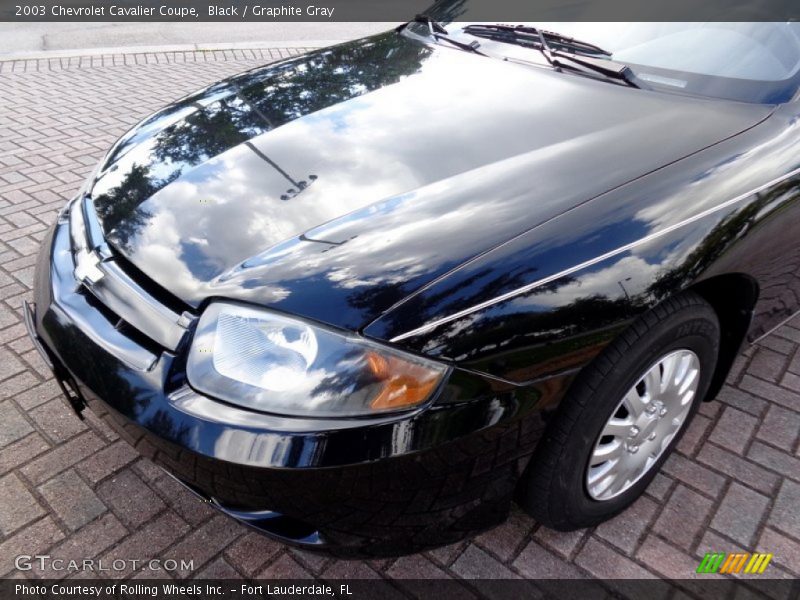 Black / Graphite Gray 2003 Chevrolet Cavalier Coupe