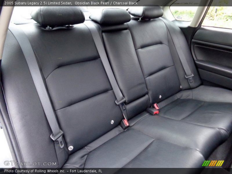 Obsidian Black Pearl / Charcoal Black 2005 Subaru Legacy 2.5i Limited Sedan