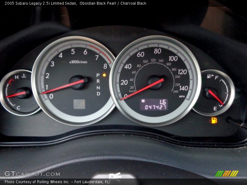 Obsidian Black Pearl / Charcoal Black 2005 Subaru Legacy 2.5i Limited Sedan