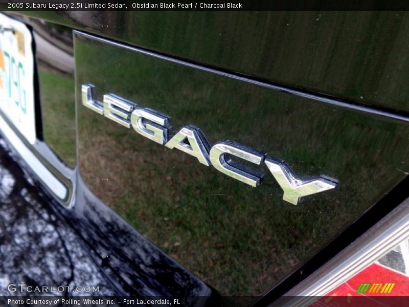 Obsidian Black Pearl / Charcoal Black 2005 Subaru Legacy 2.5i Limited Sedan