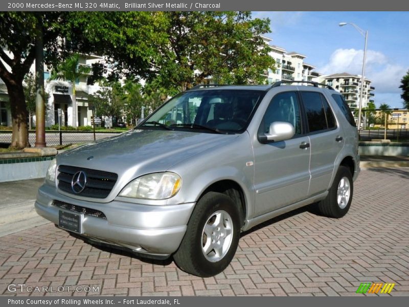 Brilliant Silver Metallic / Charcoal 2000 Mercedes-Benz ML 320 4Matic