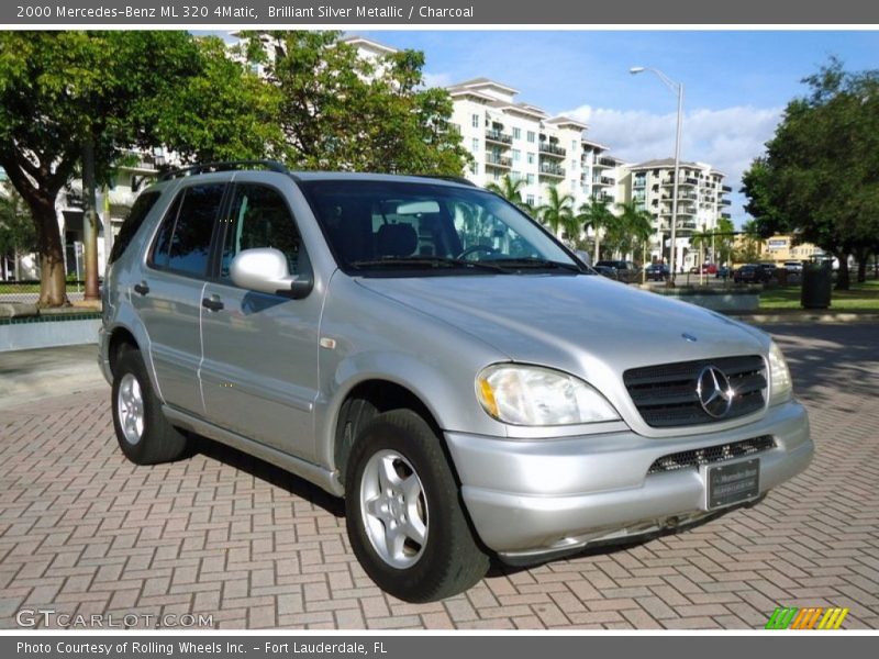 Brilliant Silver Metallic / Charcoal 2000 Mercedes-Benz ML 320 4Matic