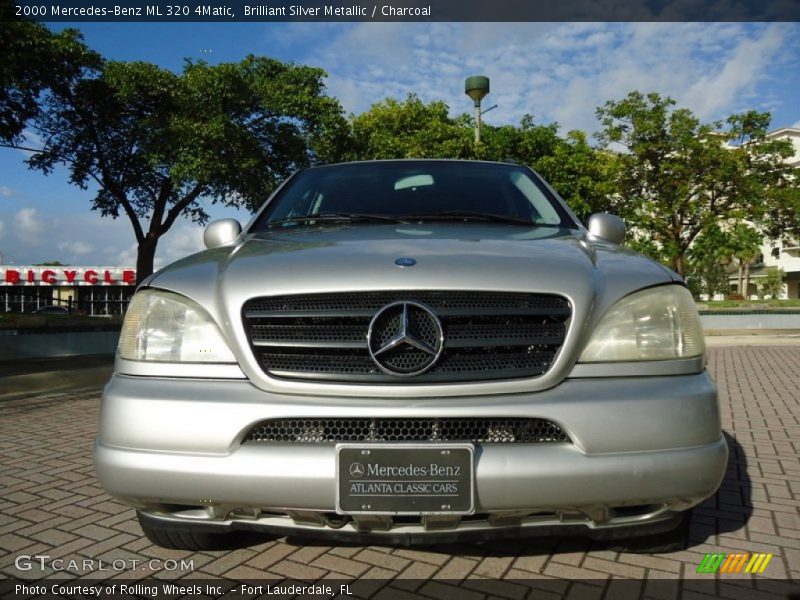Brilliant Silver Metallic / Charcoal 2000 Mercedes-Benz ML 320 4Matic