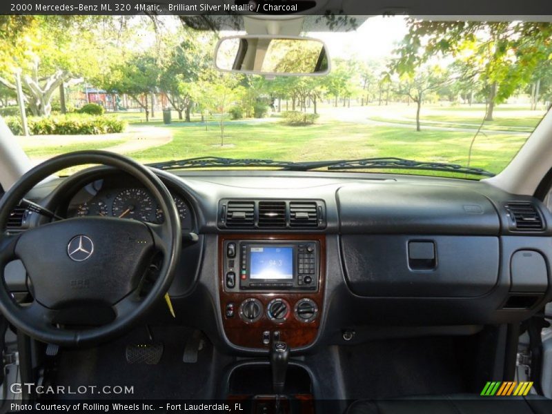 Brilliant Silver Metallic / Charcoal 2000 Mercedes-Benz ML 320 4Matic