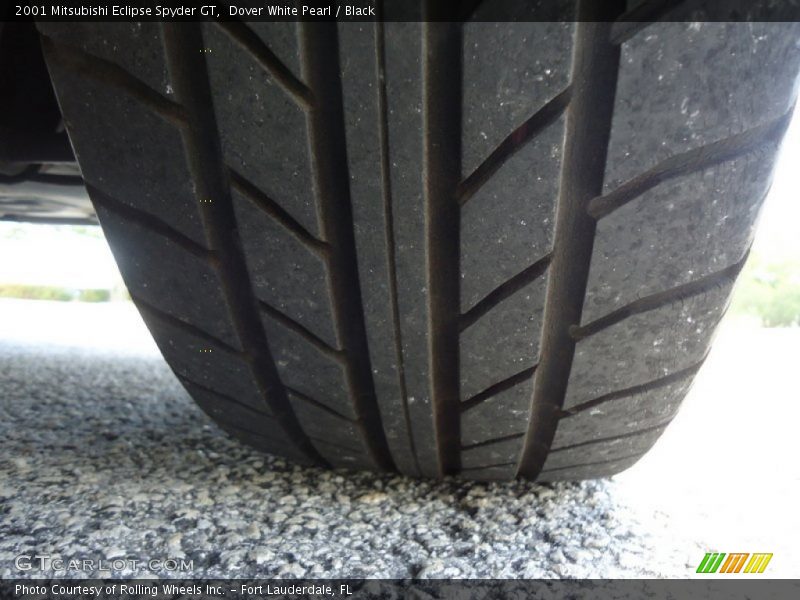 Dover White Pearl / Black 2001 Mitsubishi Eclipse Spyder GT