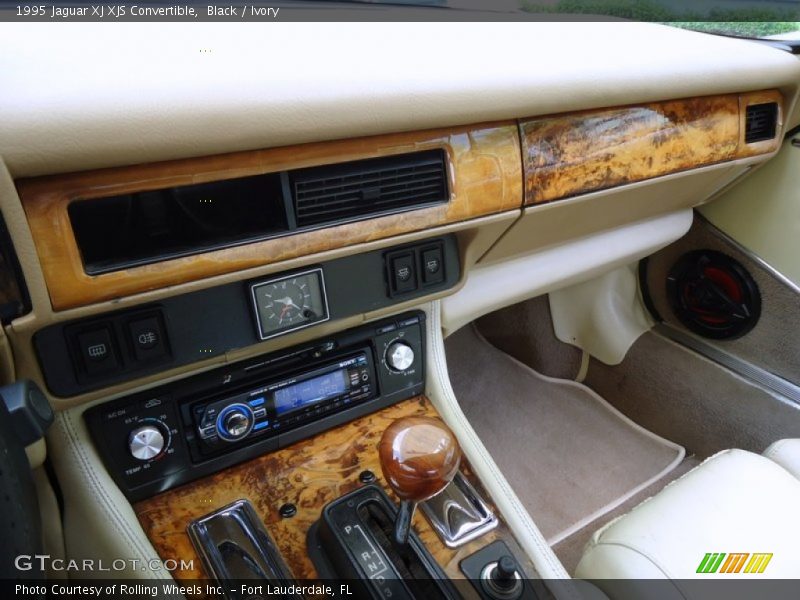 Controls of 1995 XJ XJS Convertible