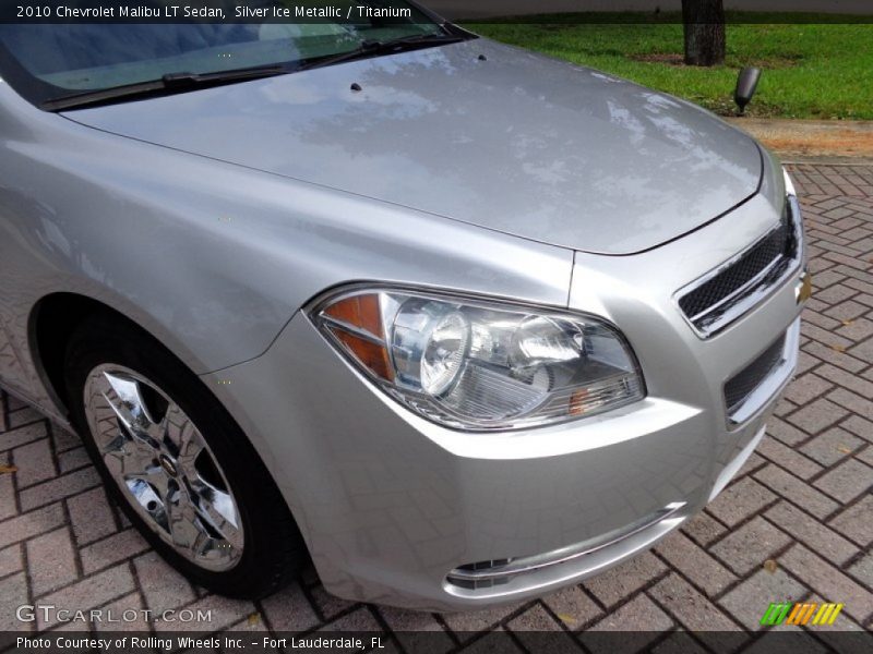 Silver Ice Metallic / Titanium 2010 Chevrolet Malibu LT Sedan