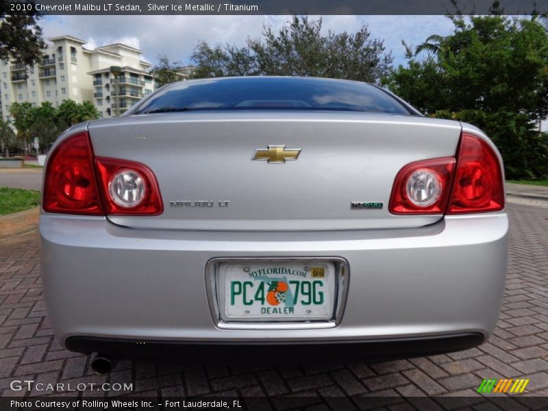 Silver Ice Metallic / Titanium 2010 Chevrolet Malibu LT Sedan
