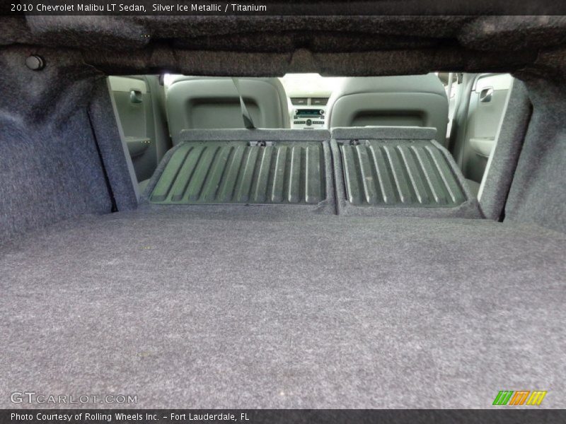 Silver Ice Metallic / Titanium 2010 Chevrolet Malibu LT Sedan