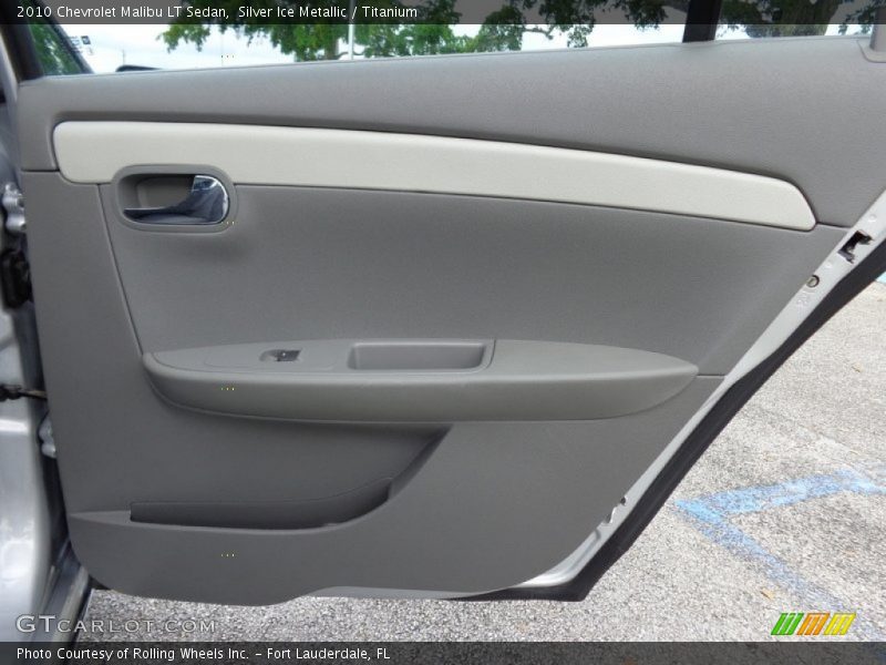 Silver Ice Metallic / Titanium 2010 Chevrolet Malibu LT Sedan