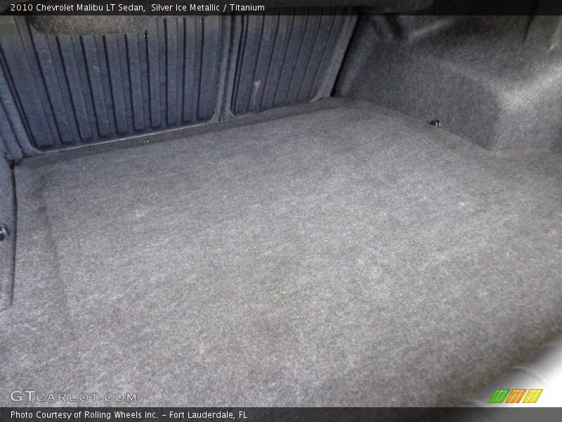 Silver Ice Metallic / Titanium 2010 Chevrolet Malibu LT Sedan