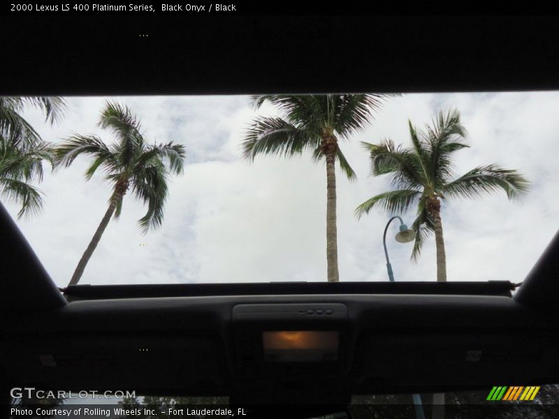 Sunroof of 2000 LS 400 Platinum Series