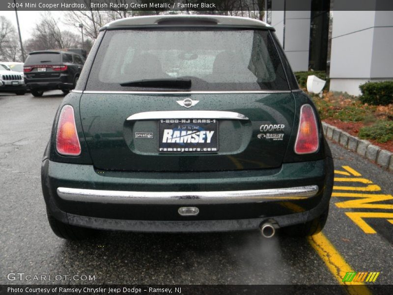 British Racing Green Metallic / Panther Black 2004 Mini Cooper Hardtop