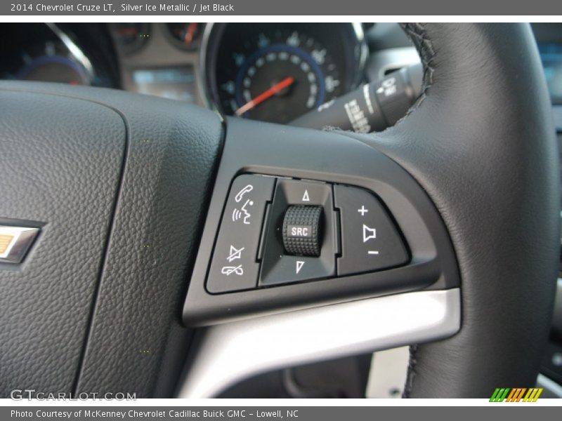 Silver Ice Metallic / Jet Black 2014 Chevrolet Cruze LT