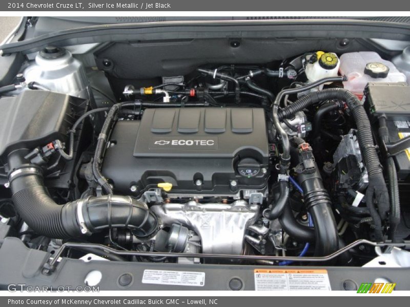 Silver Ice Metallic / Jet Black 2014 Chevrolet Cruze LT