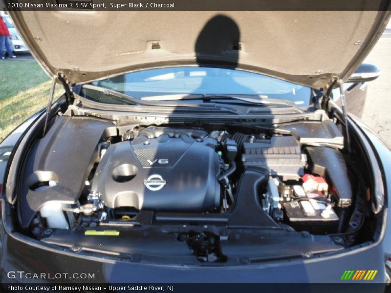 Super Black / Charcoal 2010 Nissan Maxima 3.5 SV Sport