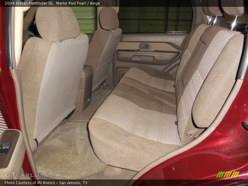 Merlot Red Pearl / Beige 2004 Nissan Pathfinder SE