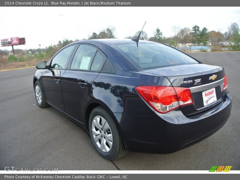Blue Ray Metallic / Jet Black/Medium Titanium 2014 Chevrolet Cruze LS