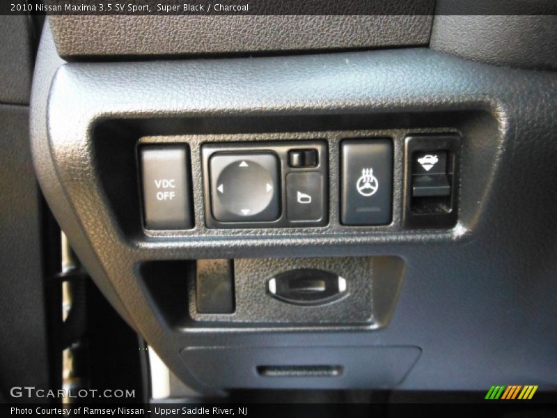 Super Black / Charcoal 2010 Nissan Maxima 3.5 SV Sport