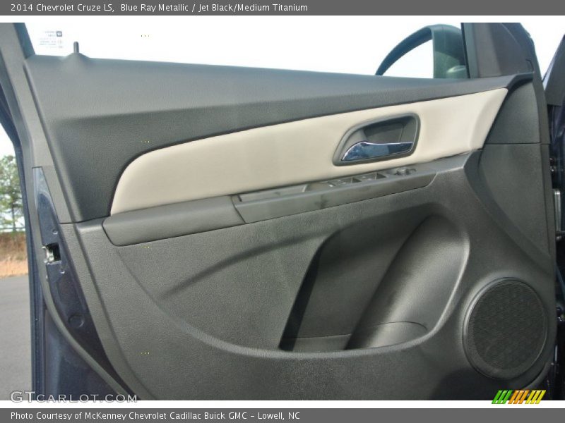 Blue Ray Metallic / Jet Black/Medium Titanium 2014 Chevrolet Cruze LS