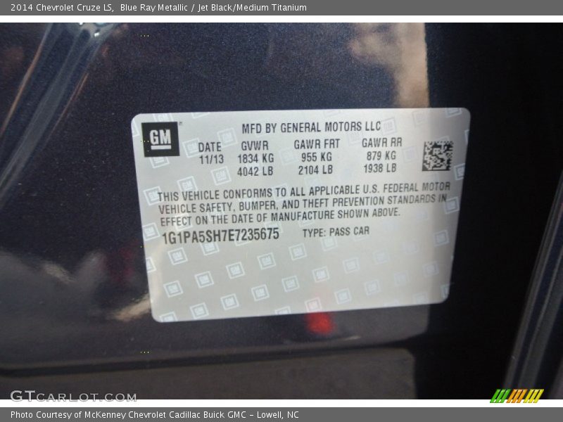 Blue Ray Metallic / Jet Black/Medium Titanium 2014 Chevrolet Cruze LS