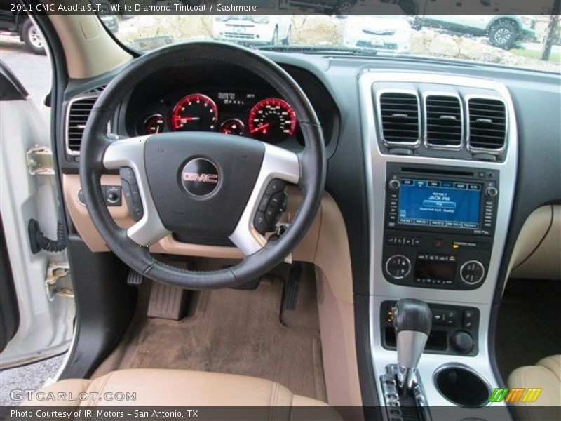 White Diamond Tintcoat / Cashmere 2011 GMC Acadia SLT