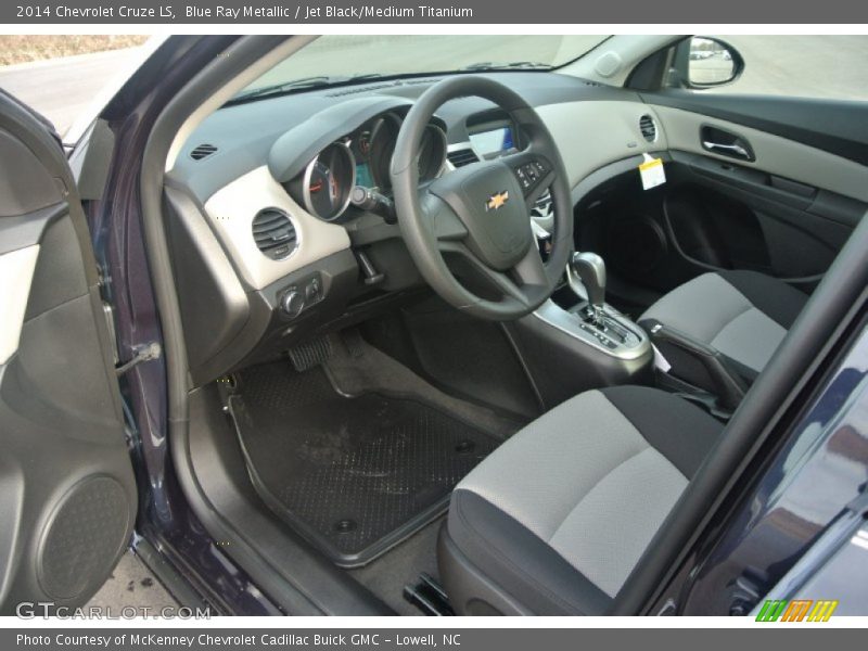 Blue Ray Metallic / Jet Black/Medium Titanium 2014 Chevrolet Cruze LS