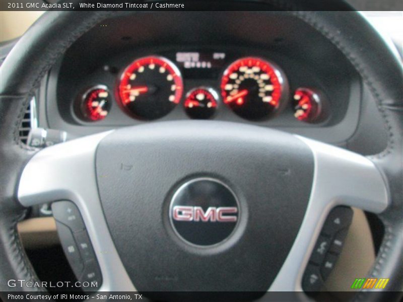 White Diamond Tintcoat / Cashmere 2011 GMC Acadia SLT