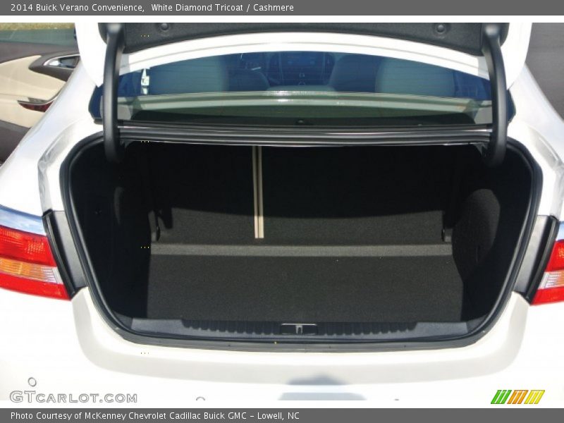 White Diamond Tricoat / Cashmere 2014 Buick Verano Convenience