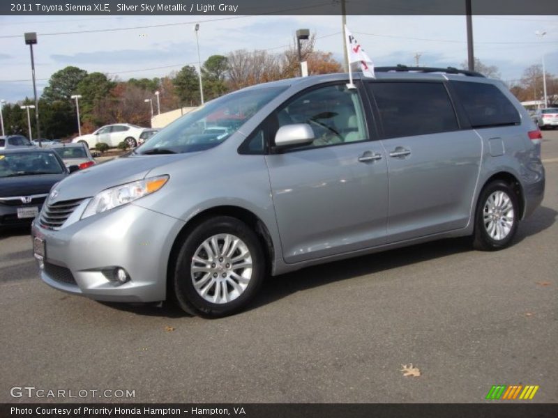 Silver Sky Metallic / Light Gray 2011 Toyota Sienna XLE