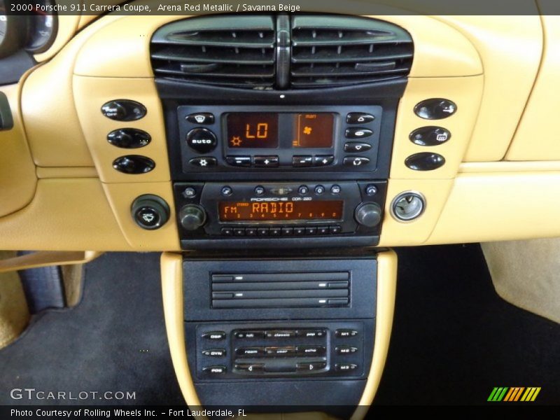 Controls of 2000 911 Carrera Coupe
