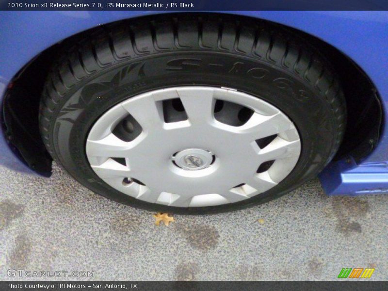 RS Murasaki Metallic / RS Black 2010 Scion xB Release Series 7.0