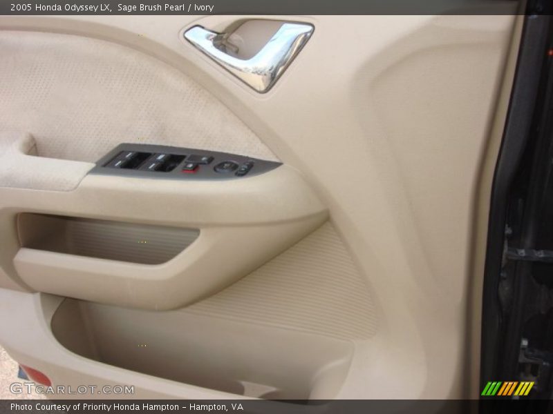 Sage Brush Pearl / Ivory 2005 Honda Odyssey LX