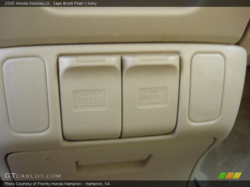 Sage Brush Pearl / Ivory 2005 Honda Odyssey LX