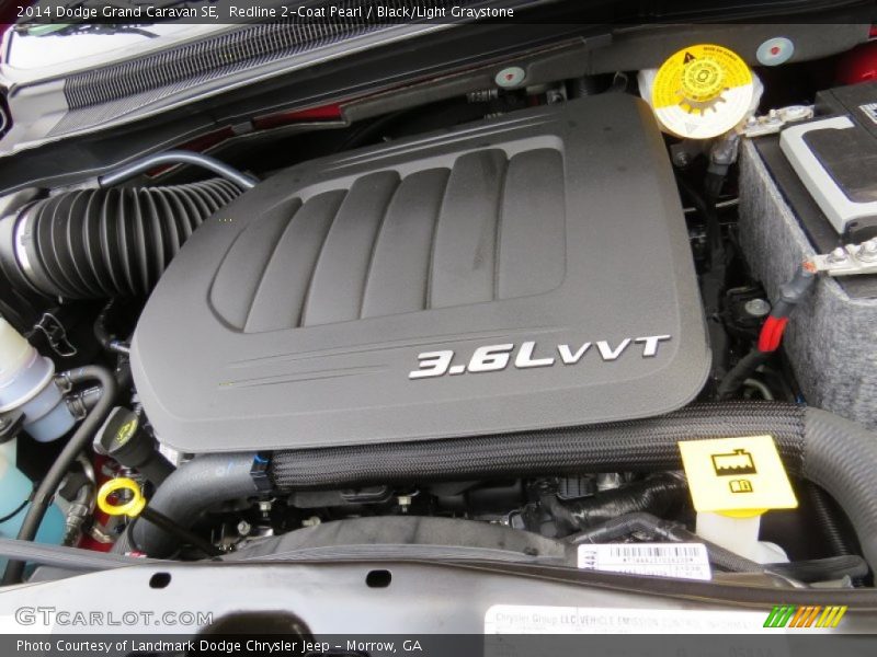 Redline 2-Coat Pearl / Black/Light Graystone 2014 Dodge Grand Caravan SE