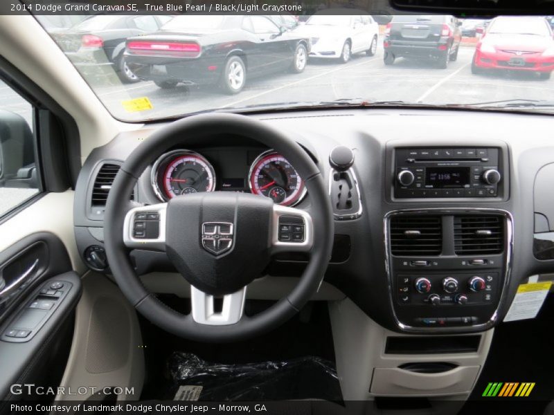 True Blue Pearl / Black/Light Graystone 2014 Dodge Grand Caravan SE