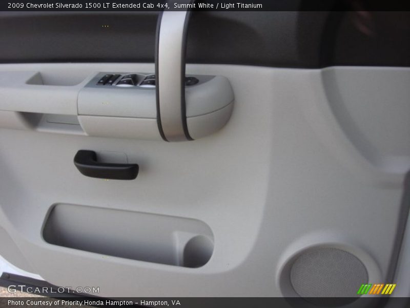 Summit White / Light Titanium 2009 Chevrolet Silverado 1500 LT Extended Cab 4x4